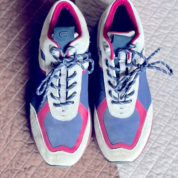Greats navy, tan, and dark pink low tops, size 10 - Picture 6 of 9
